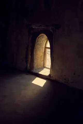 Discover Collection Ras Amud Oman 0085