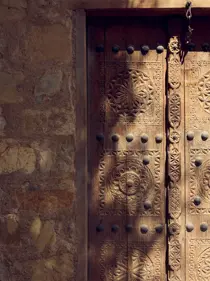 Discover Collection Ras Amud Oman 0174