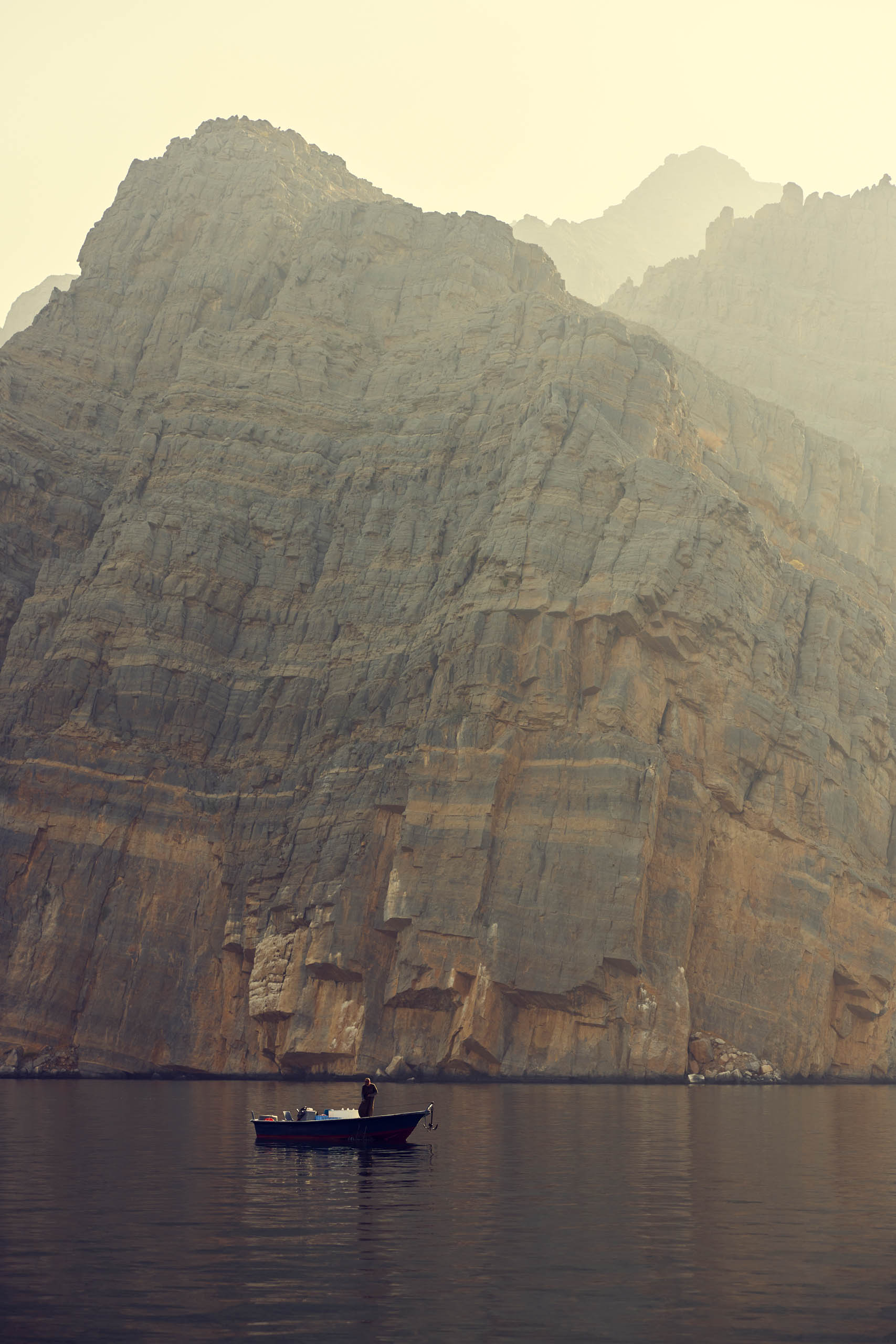 Discover Collection Ras Amud Oman 0416