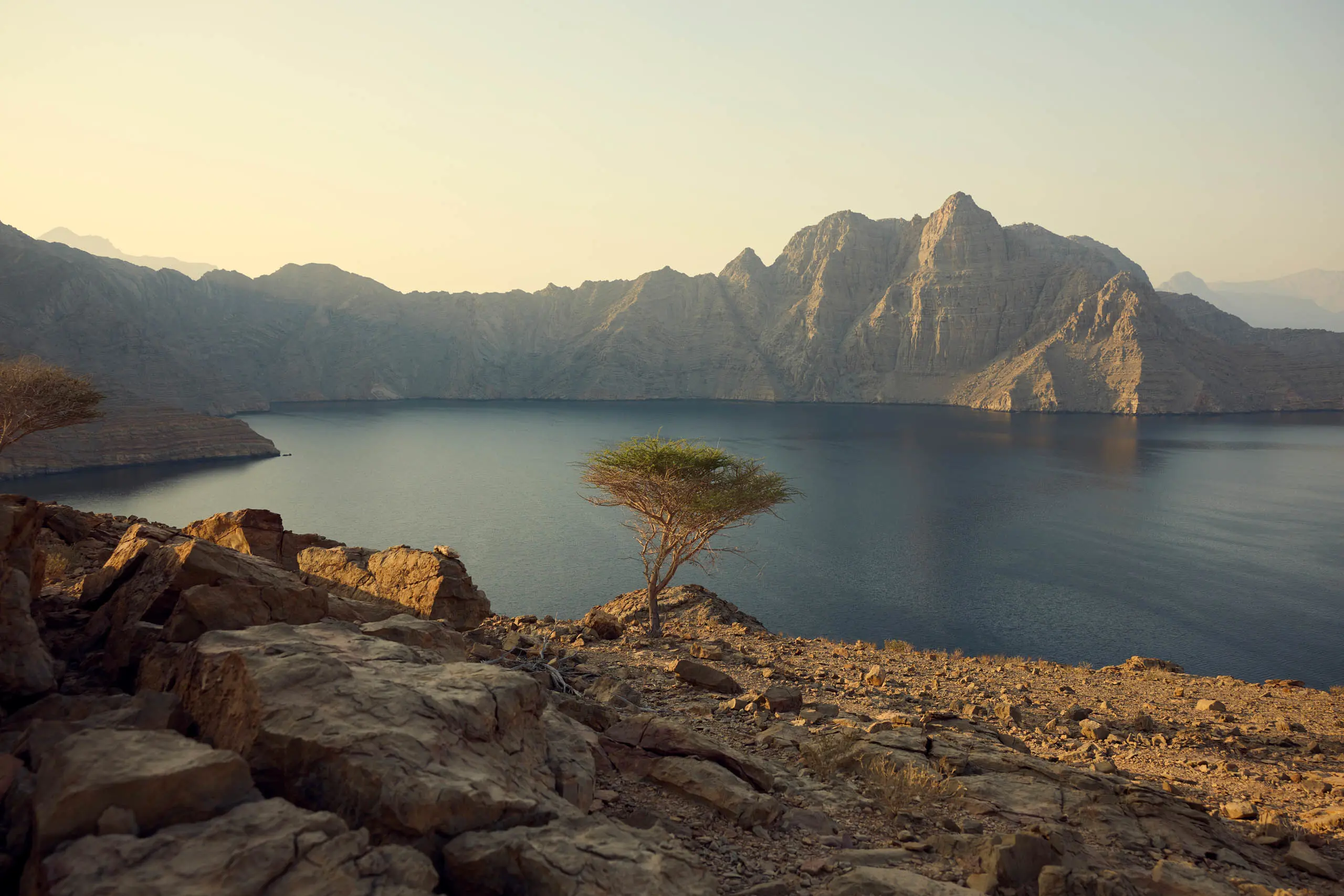 Discover Collection Ras Amud Oman 0246